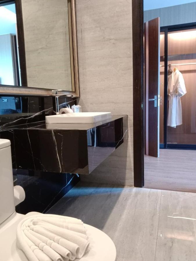 Phuket 2 Bed Luxury Pool Villa Sleeps 6 מראה חיצוני תמונה