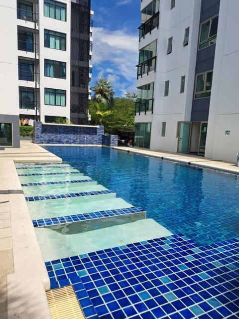 Phuket 2 Bed Luxury Pool Villa Sleeps 6 מראה חיצוני תמונה